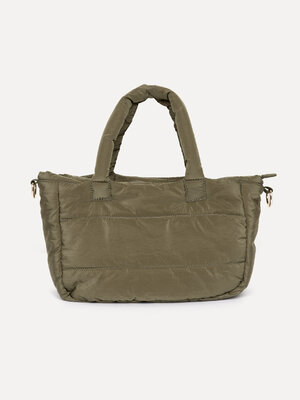 Sac Bobbie. Léger et stylé. Ce sac à main matelassé est léger, élégant et offre suffisamment de place pour vos essentiels...