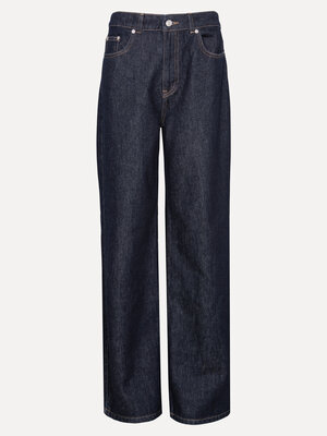 Wide fit jeans Jules. Op zoek naar een jeans die je zonder moeite door het najaar brengt? Deze rinse wash variant combine...