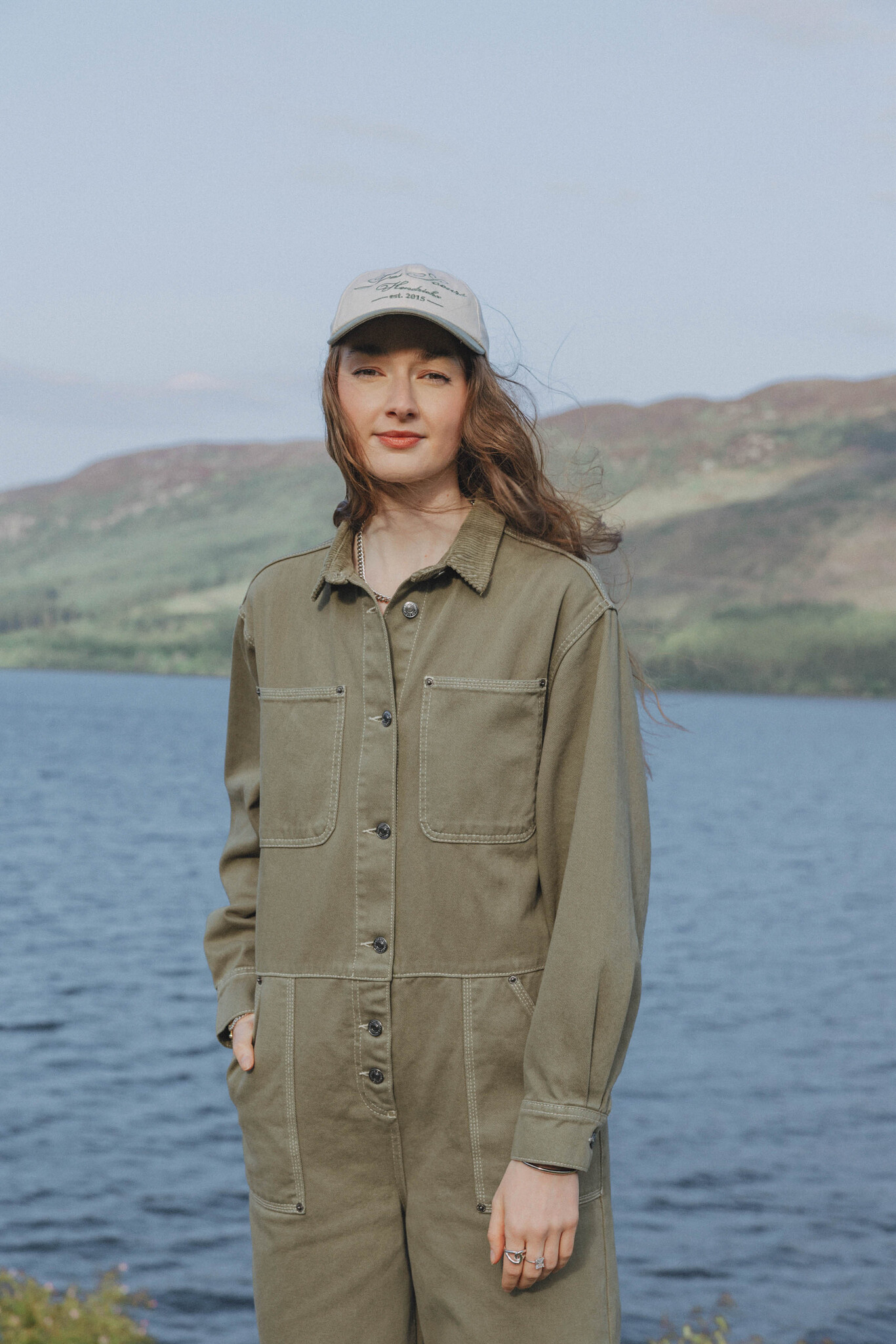 Les Soeurs Contrast stitch jumpsuit Mono 9. This khaki jumpsuit with contrast stitching adds an instant cool touch to you...