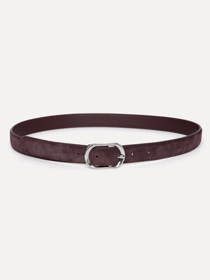 Belt Austin. This soft suede belt with a silver buckle exudes luxury. Timeless and versatile, it adds a subtle upgrade to...