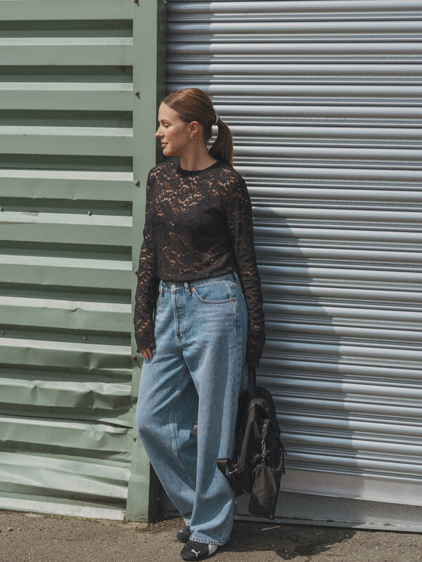 Les Soeurs Wijde jeans Marc 7. Meet your new favourite denim. Deze wide leg jeans is jouw go-to voor elke dag. Comfortabe...