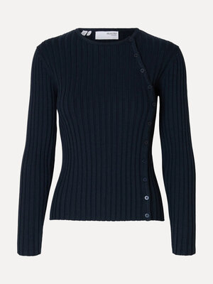 Pull manches longues en maille Helen. Ce pull bleu marine allie un basique intemporel à une touche moderne. Les boutons a...