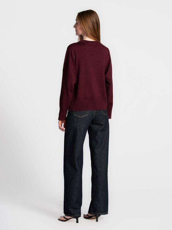 MBYM Knitted sweater Gillian Bravani 5. Fig for fall. This long-sleeve sweater in a warm fig shade wraps you in soft luxu...