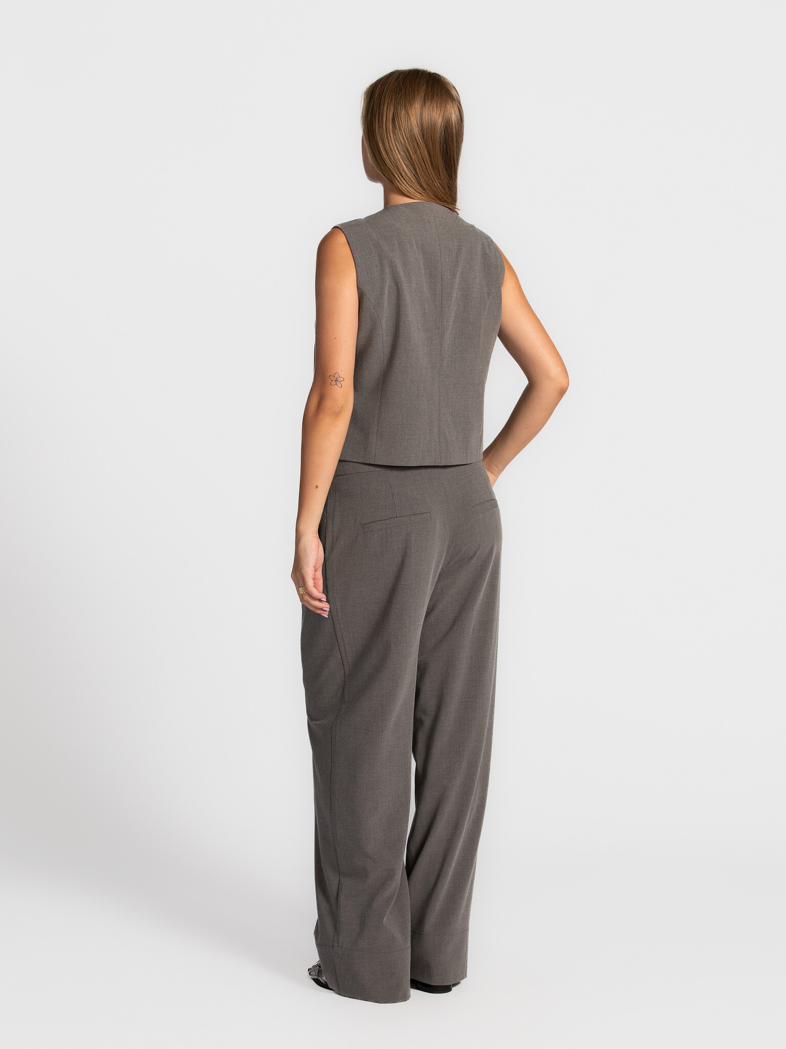 Mie_yamDeuxieme dignity sleeveless MBYM Sleeveless vest Aleai medium melange | Les Soeurs