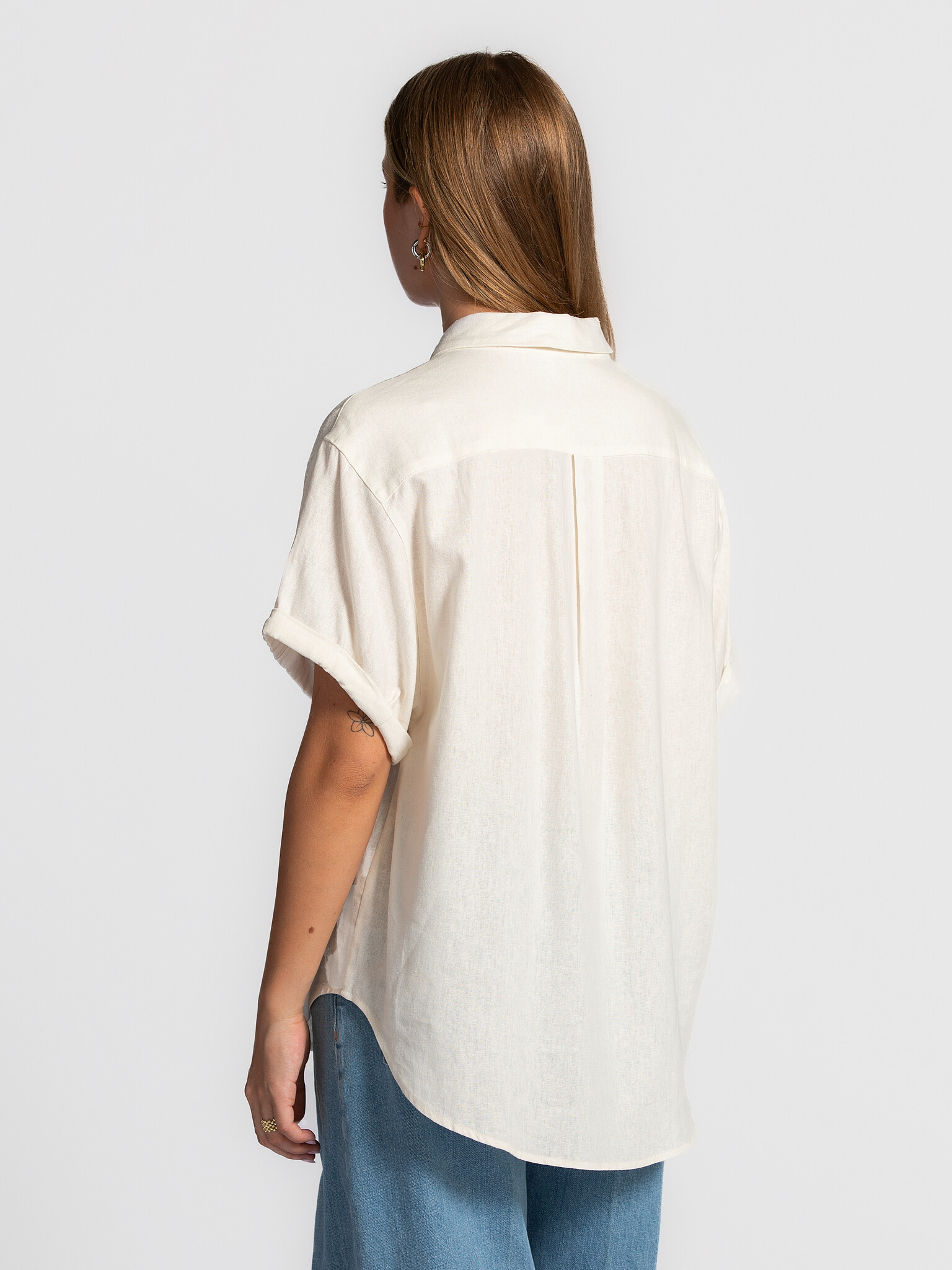 Les Soeurs Linnen blouse Mercer 5. Dit linnen hemd is de perfecte mix van comfort en stijl, zonder saai te zijn. Draag lo...