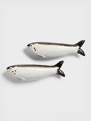Peper & zoutvat Sardine. Breng de onderwaterwereld naar je tafel met deze peper- en zoutset in de vorm van sardines. Het ...