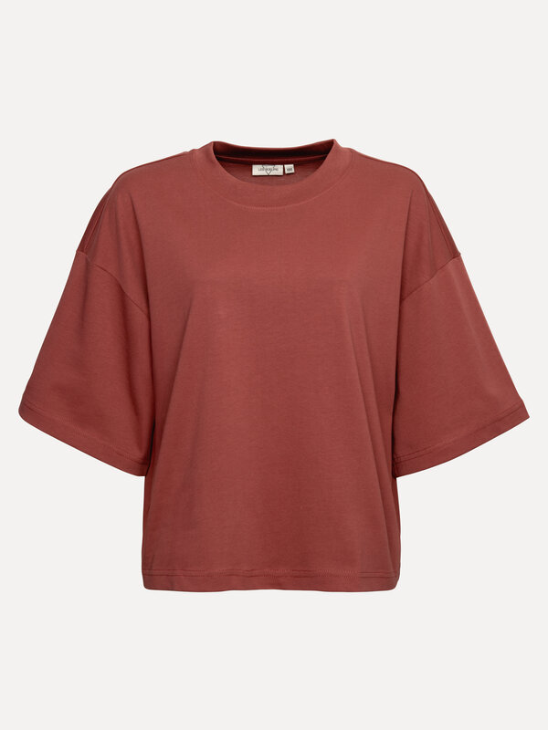 Les Soeurs Boxy T-Shirt Tiara 2. Burgundy is back – deze katoenen T-shirt met boxy fit en ronde hals geeft een frisse twi...