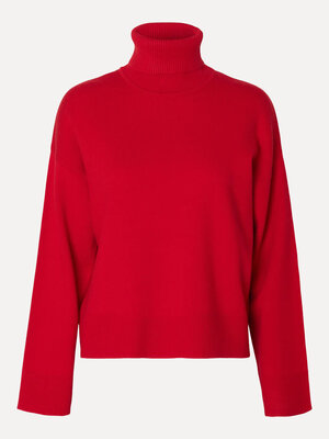 Roll neck Kamma. Rolling Red. This soft roll neck sweater keeps you cozy on chilly autumn days. Its relaxed fit offers ul...