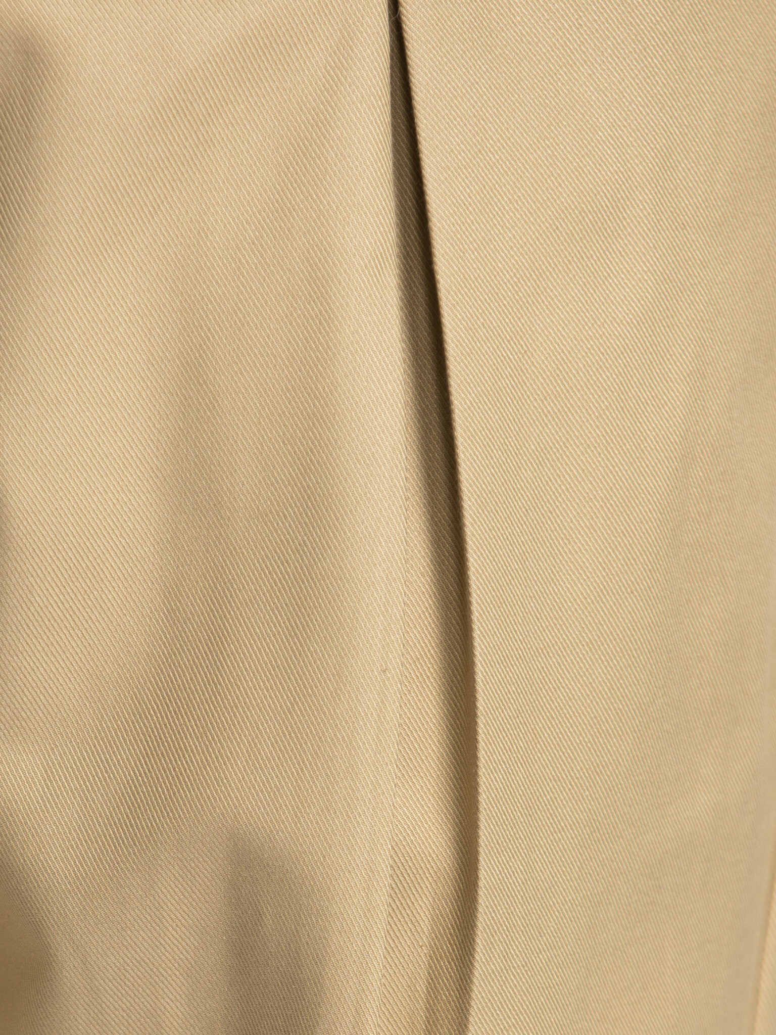 Selected Broek met bandplooien Dora 6. Comfort meets style. Deze pantalon met bandplooien heeft een verfijnde uitstraling...
