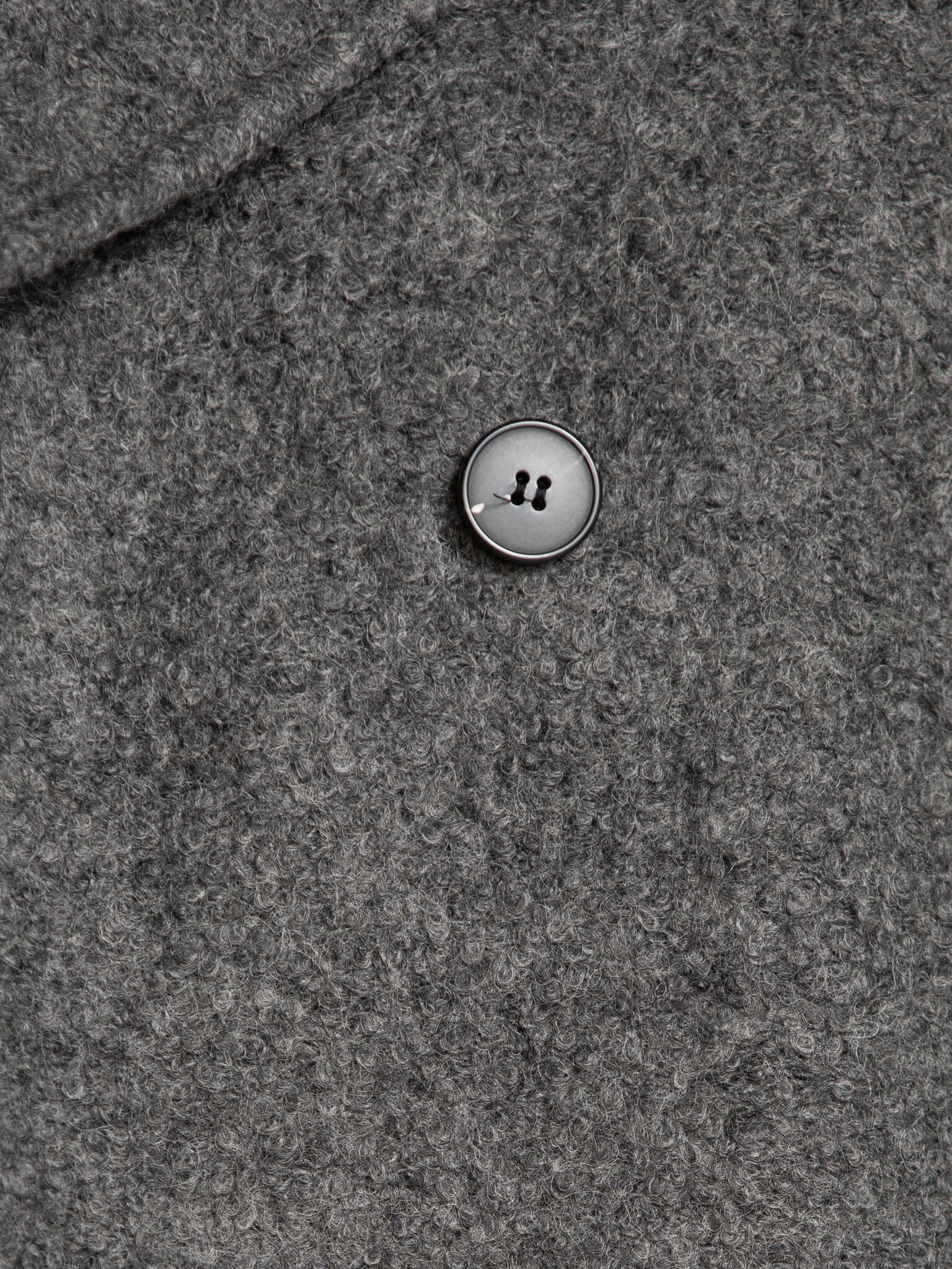 Selected Wool jacket Alma 6. Classic charm with cozy allure. This wool-blend coat features a double-breasted cut and broa...
