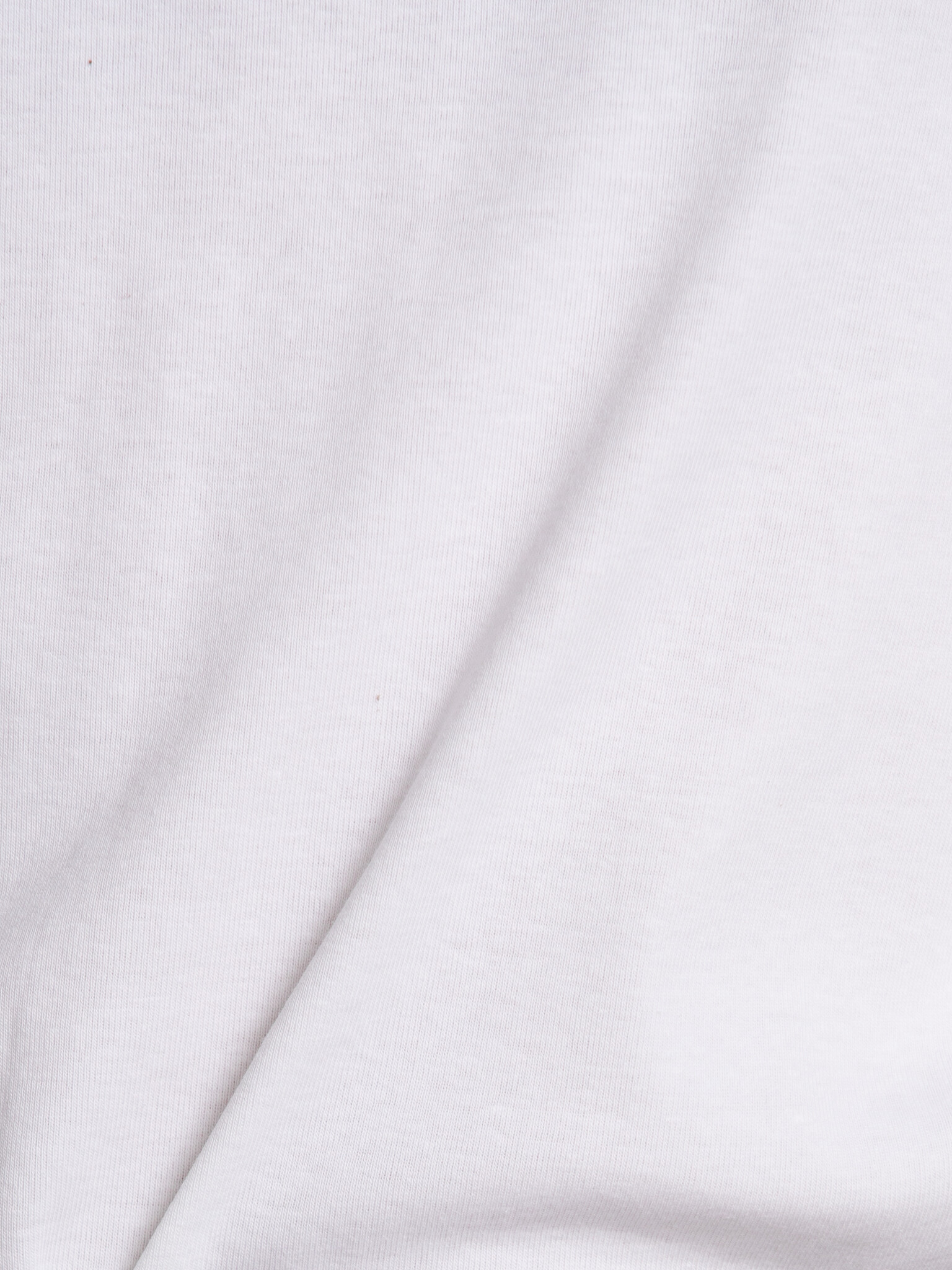 Les Soeurs T-shirt à manches longues Mass 6. Stretch doux, coupe ajustée. Ce longsleeve blanc en mélange de coton doux ép...