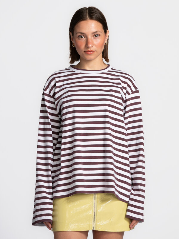Edited Striped longsleeve T-shirt Verlee 3. Timeless but fun. This striped longsleeve nods to classic Breton stripes. The...