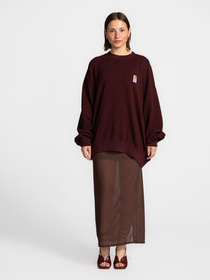 Sweat Ytibay. Wrapped in burgundy. Ce pull bordeaux effet bouclé allie confort et style. Sa coupe un peu plus longue se p...