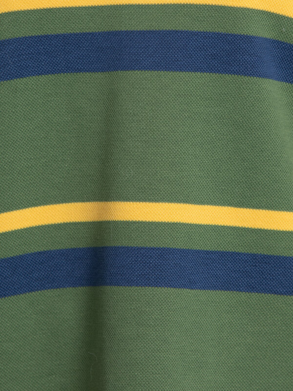 Les Soeurs Longsleeve T-Shirt Maxime 6. Easy does it. This green piqué long sleeve strikes the perfect balance between T-...