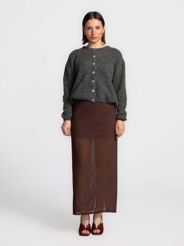 American Vintage Gebreide cardigan Vitow 1. Iconic layers. Deze fluffy Vitow cardigan is een iconische must-have voor je ...
