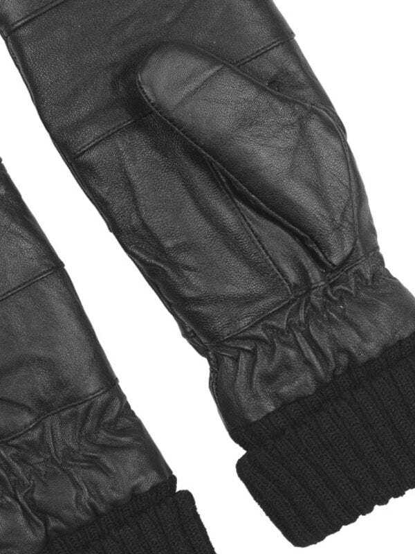 MBYM Leren wanten Read 4. Soft leather, warm hands. Deze zwarte leren wanten combineren warmte met stijl. Het zachte lams...