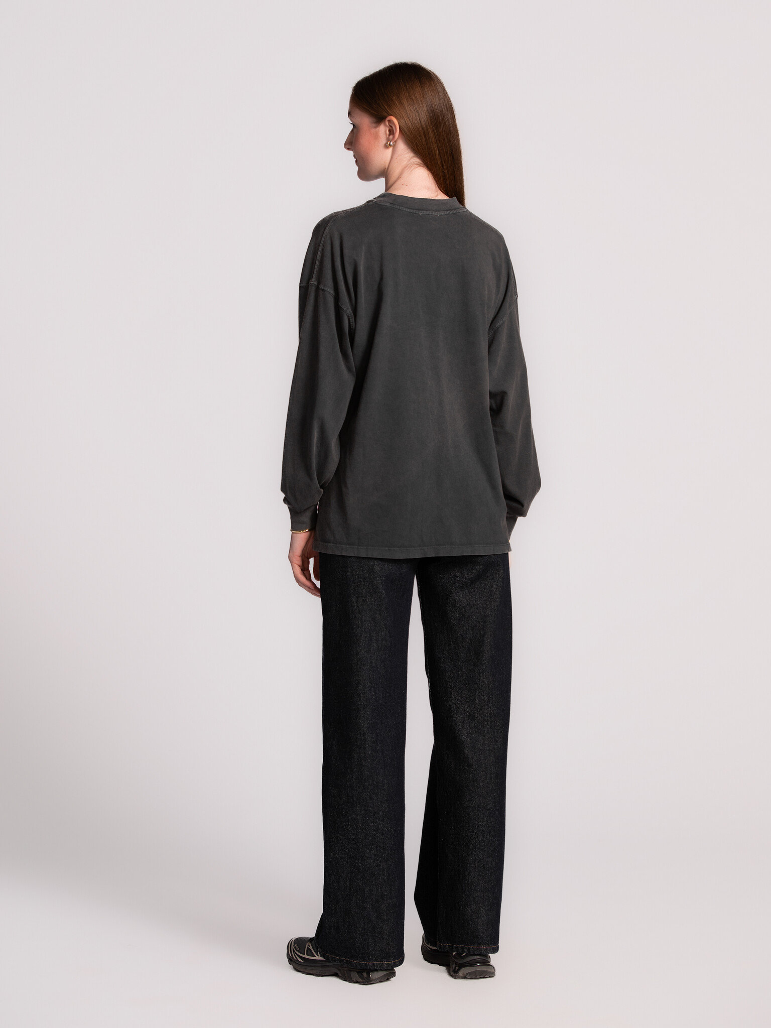 Les Soeurs Longsleeve T-shirt Cameron 5. Our longsleeve T-Shirt Cameron is the ultimate go-to during fickle weather. Desi...