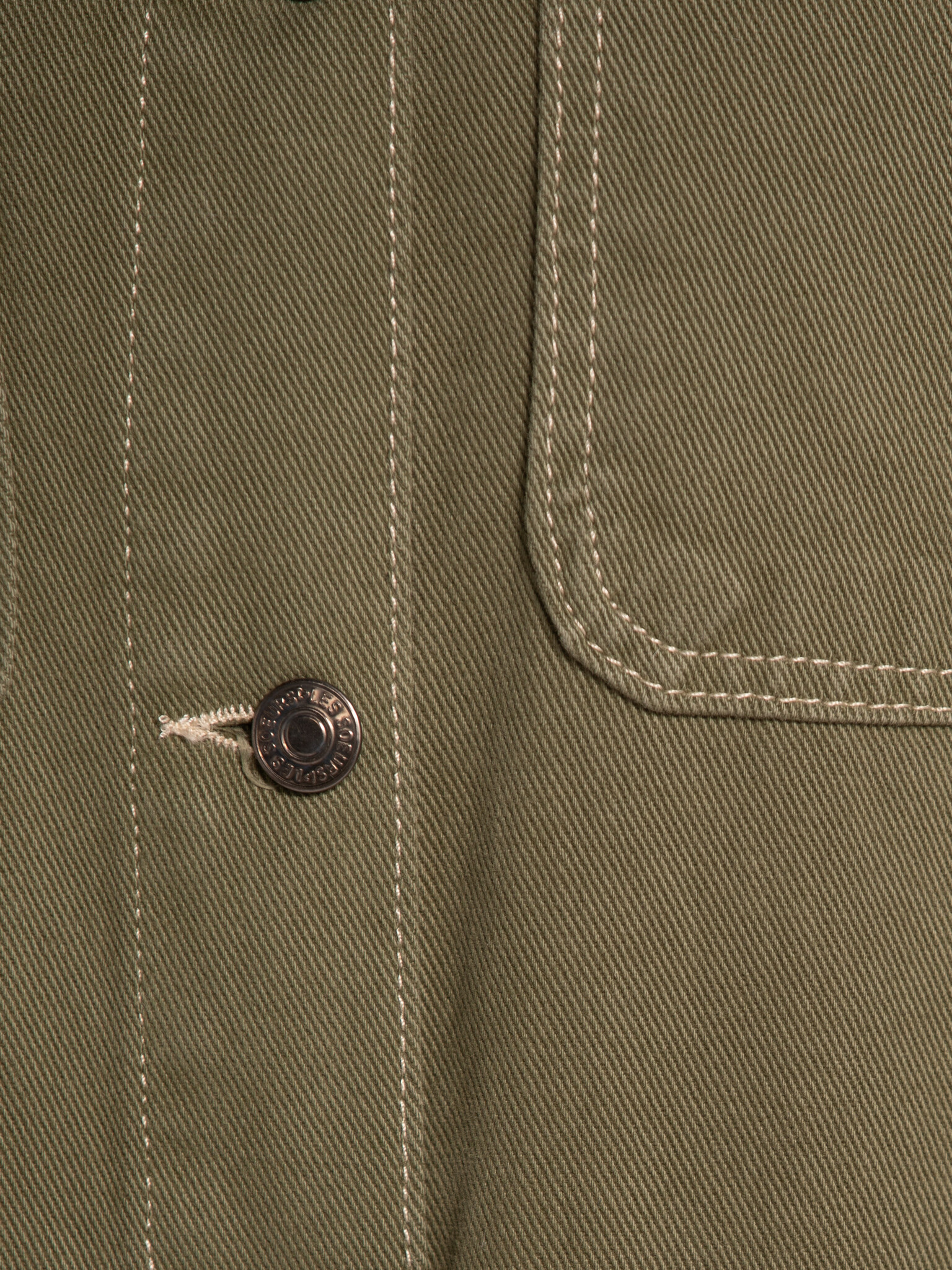 Les Soeurs Contrast stitch jumpsuit Mono 6. This khaki jumpsuit with contrast stitching adds an instant cool touch to you...