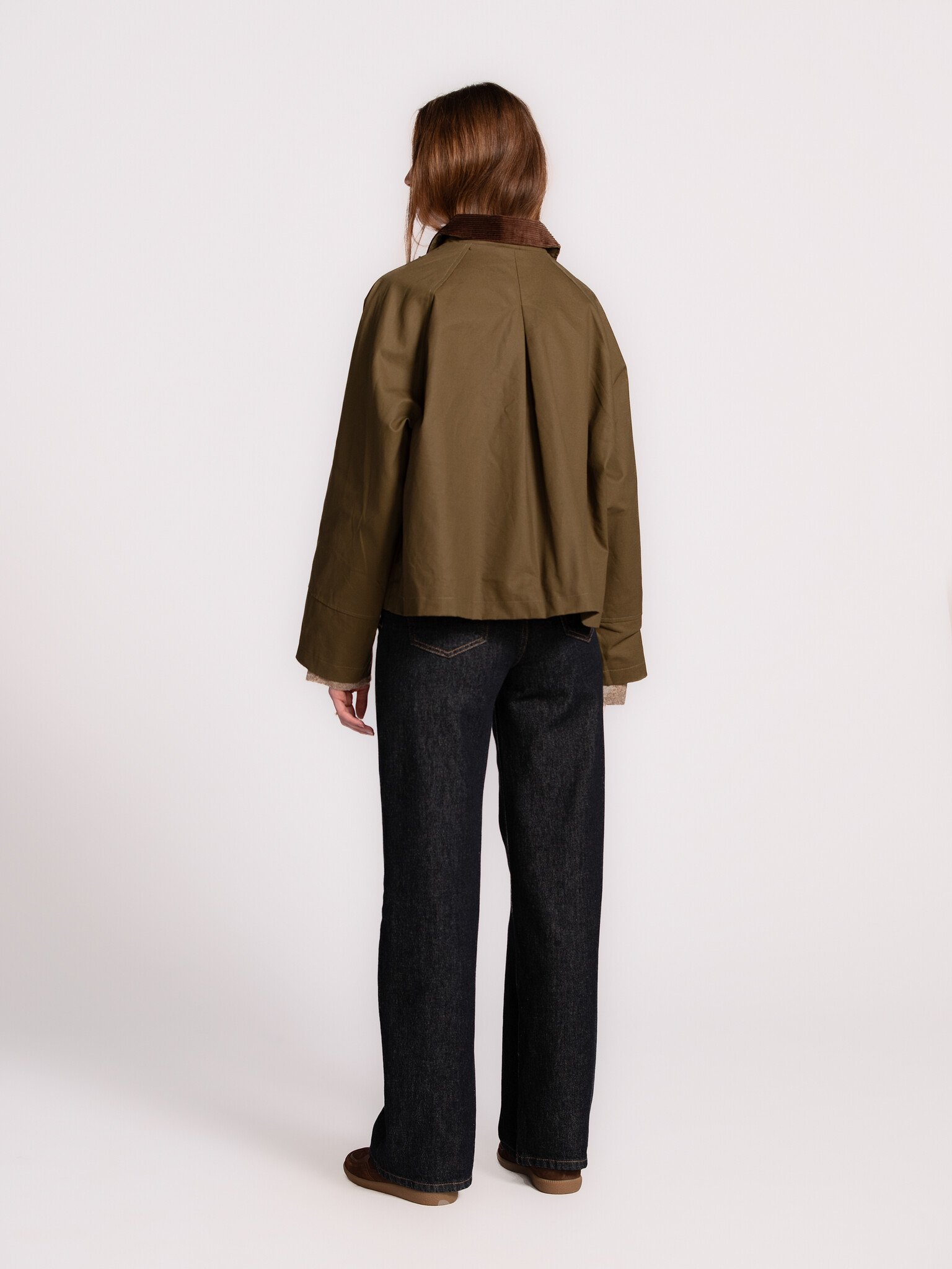 Les Soeurs Coated Jacket Marlissa 5. Fall favourite. This khaki barn jacket with brown corduroy collar adds a countryside...