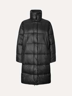 Manteau Seraphina Reyan. À la recherche d’un compagnon chaud pour les journées froides ? Cette longue doudoune noire rend...