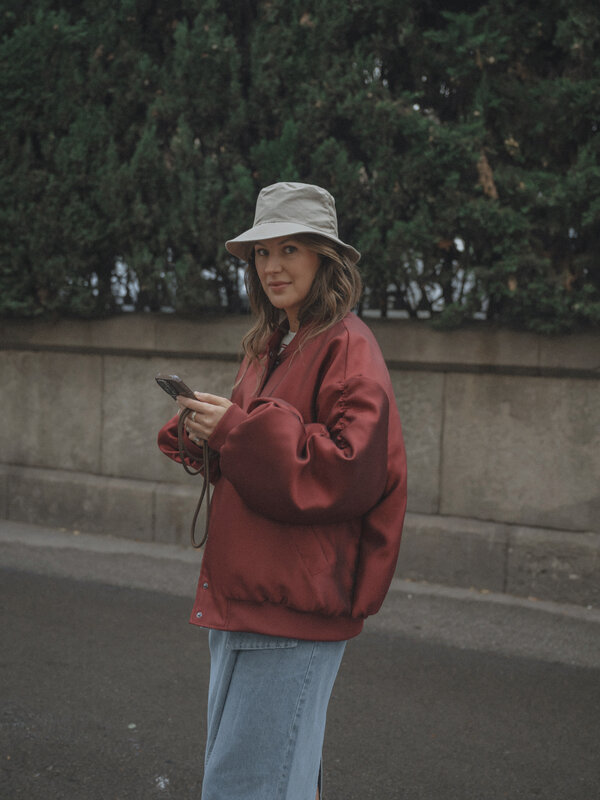 Les Soeurs Reese Bomber 2. 