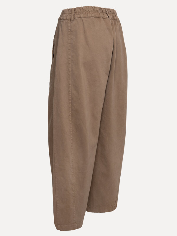 Le Marais Balloon fit trousers Renee 6. Casual & cropped. This balloon-fit cropped pant adds a relaxed, stylish flair to ...