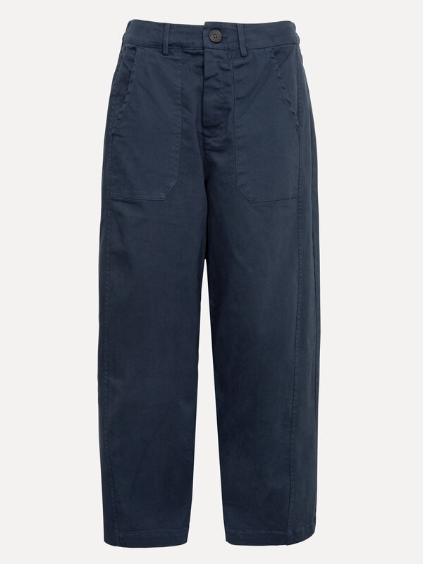 Le Marais Balloon fit trousers Renee 2. Cool & cropped. This balloon-fit cropped pant adds a relaxed, cool touch to any o...