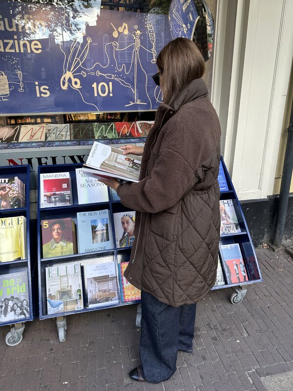 Le Marais Manteau en teddy Tuur 1. Doux et confortable. Ce manteau long avec doublure teddy allie chaleur et élégance. Co...