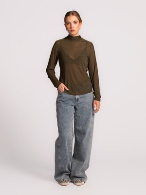 Shop the look 225. 