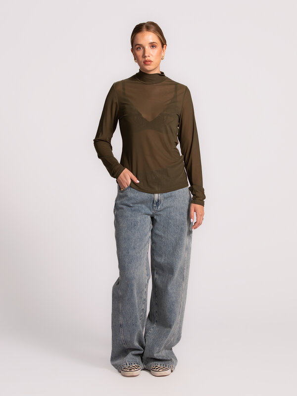 Shop the look 225 1. 