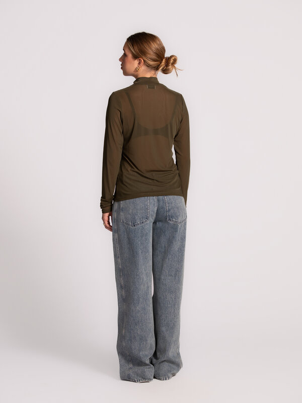 Shop the look 225 2. 