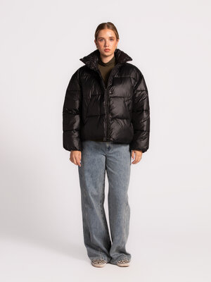 Shop the look 226. 