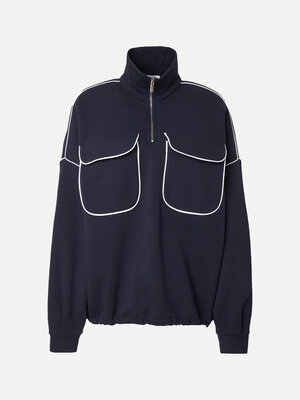 Sweater Imani. Sporty & cool. This dark blue sweater, made from soft organic cotton, feels smooth and comfortable on the ...