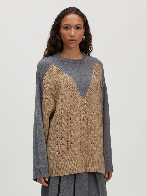 Edited Knitted sweater Danica 4. Double the fun. Thanks to the colorblocking, this sweater feels like two in one. Soft, s...