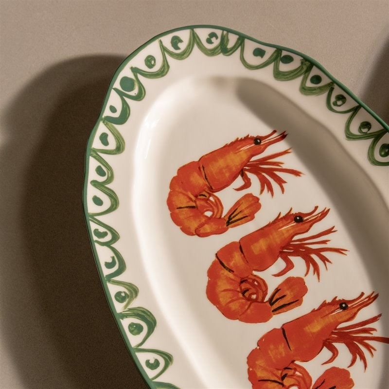 &klevering Platter Sirène Shrimp 2. This unique hand-painted platter is a true eye-catcher on your table. The colorful de...