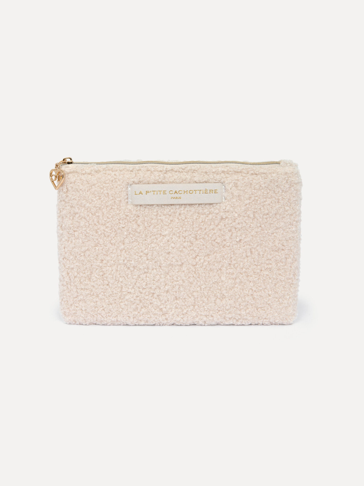 Le Marais Teddy Toiletry bag Iza 1. This medium teddy toiletry bag is soft, cuddly, and stylish. With enough space for al...