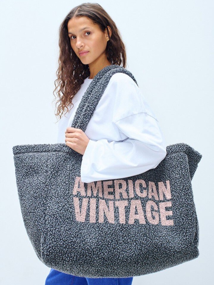 American Vintage Shopper Hoktown 2. The softest shopper in town. This spacious bag, made from recycled material with a so...