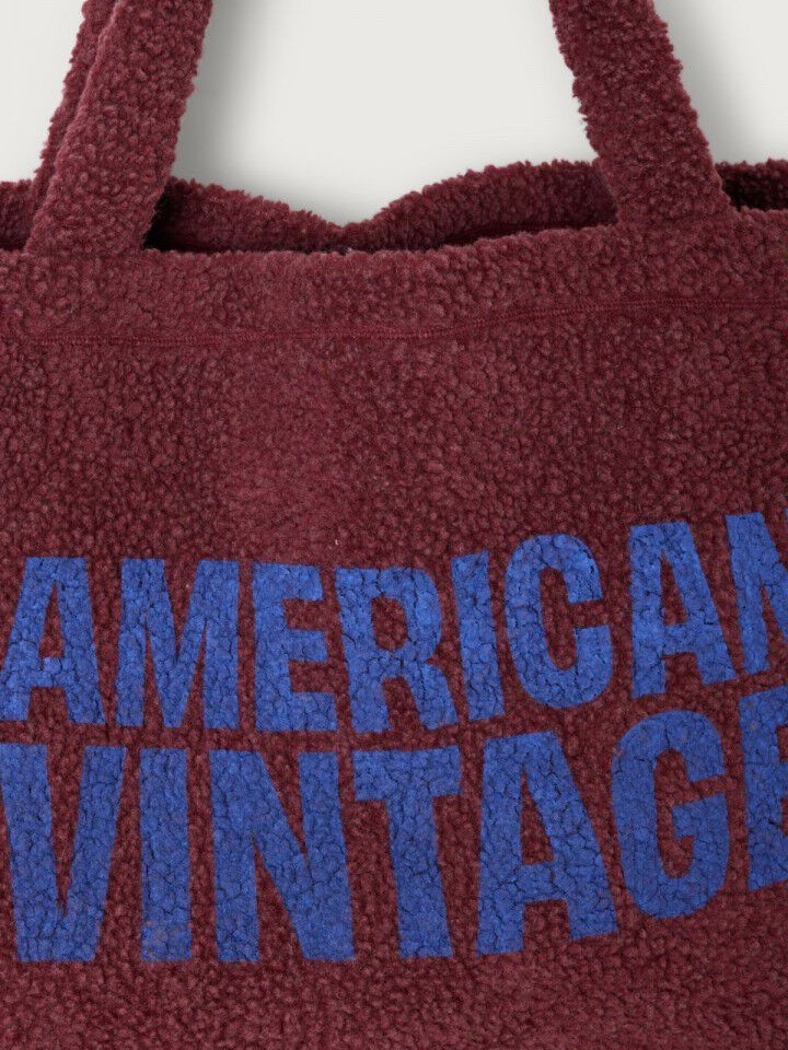 American Vintage Sac Hoktown 4. The ultimate soft shopper. Ce sac bordeaux allie un matériau doux et agréable à un grand ...