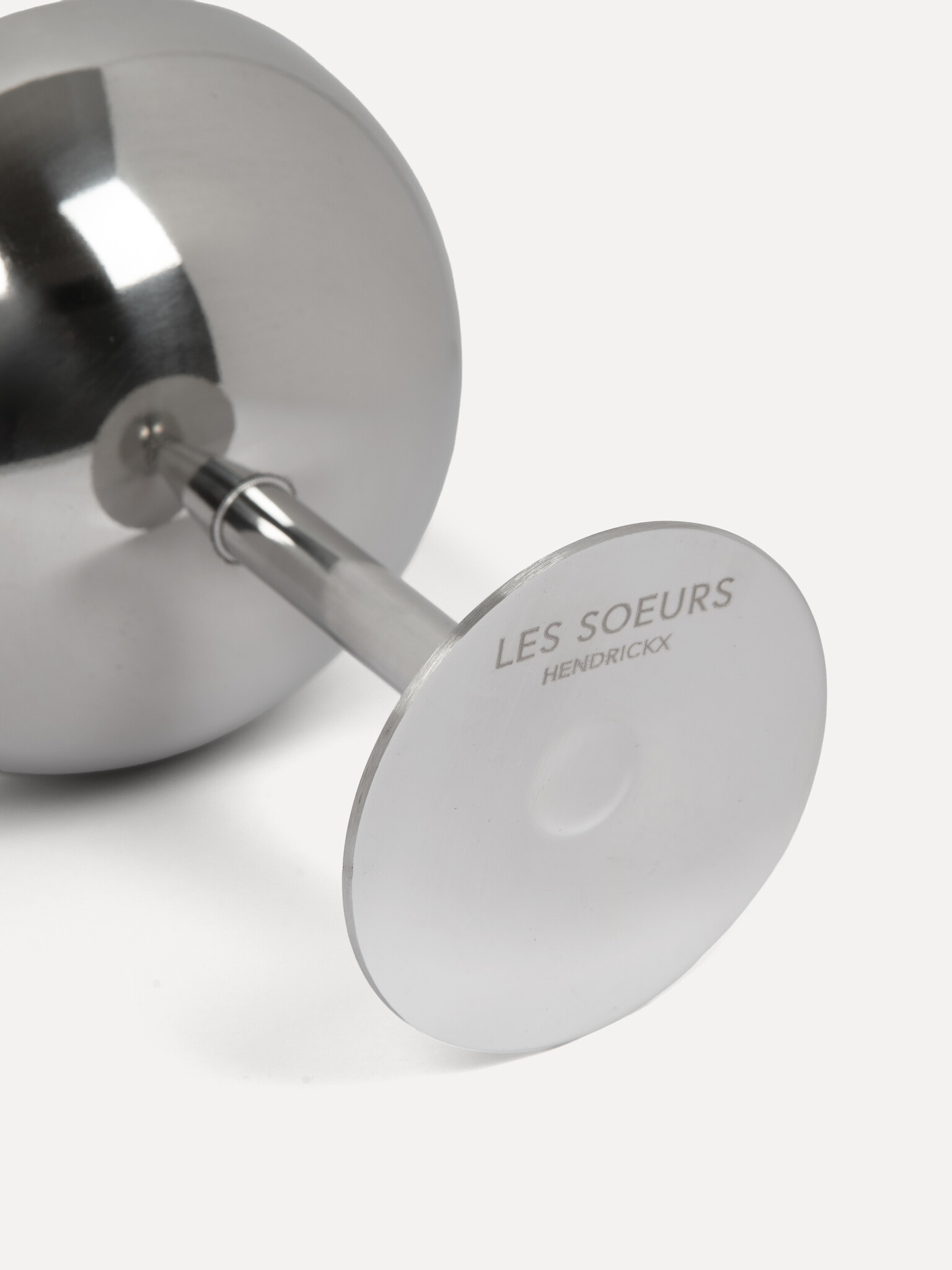 Les Soeurs Coupe stainless steel 2. Make your party table ready with this stainless steel coupe. Whether for your favorit...