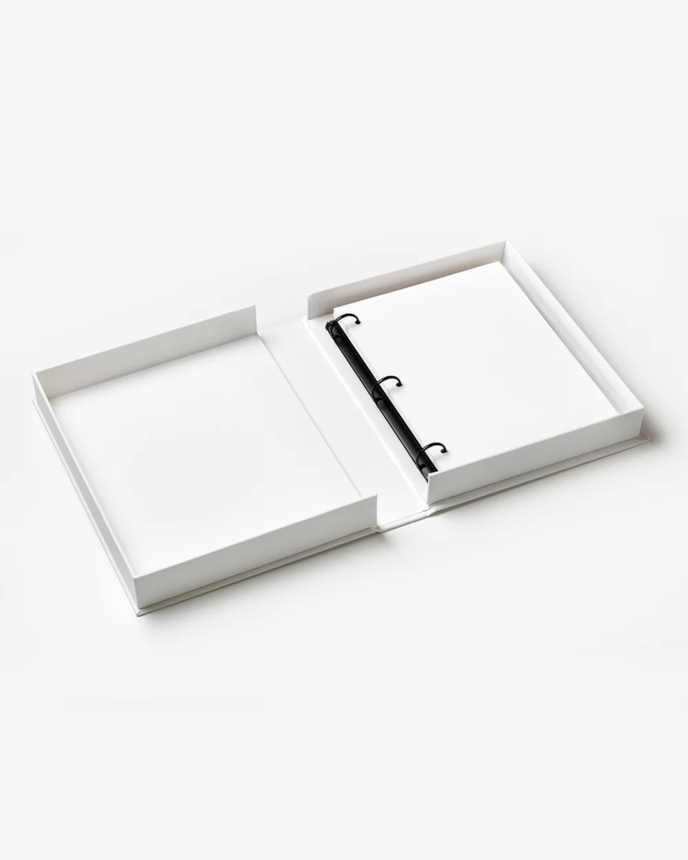 Printworks Album photo Dream Big Little One 3. Le cadeau de naissance idéal. Ce charmant album avec couverture beige douc...