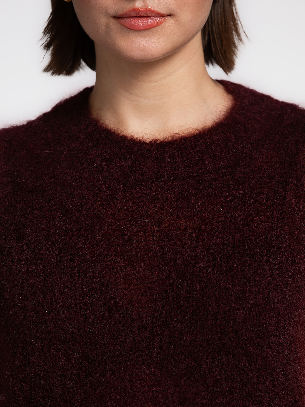 Le Marais Gebreide Spencer Zoey 4. Deze bordeaux mouwloze spencer voelt zacht & comfortabel aan en heeft een moderne, sti...