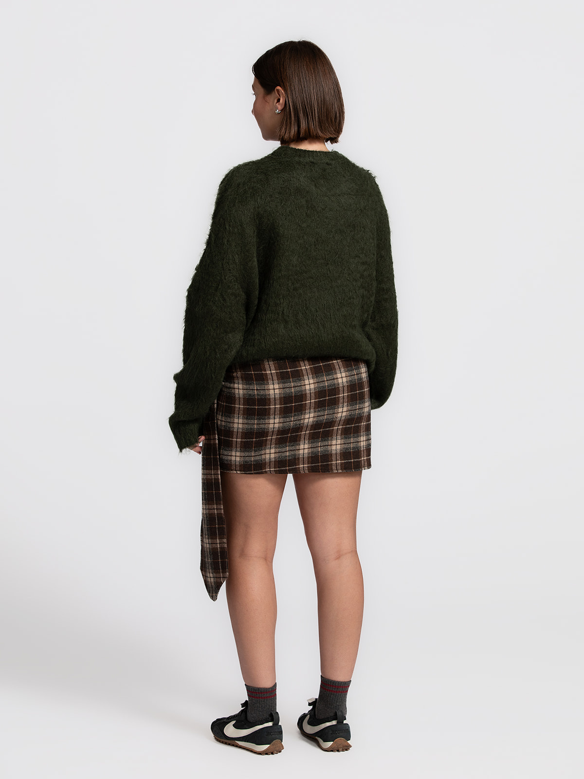 MBYM Pull tricoté Gillis 5. Découvrez le knit parfait. Ce pull doux à manches longues et coupe ample apporte une touche s...