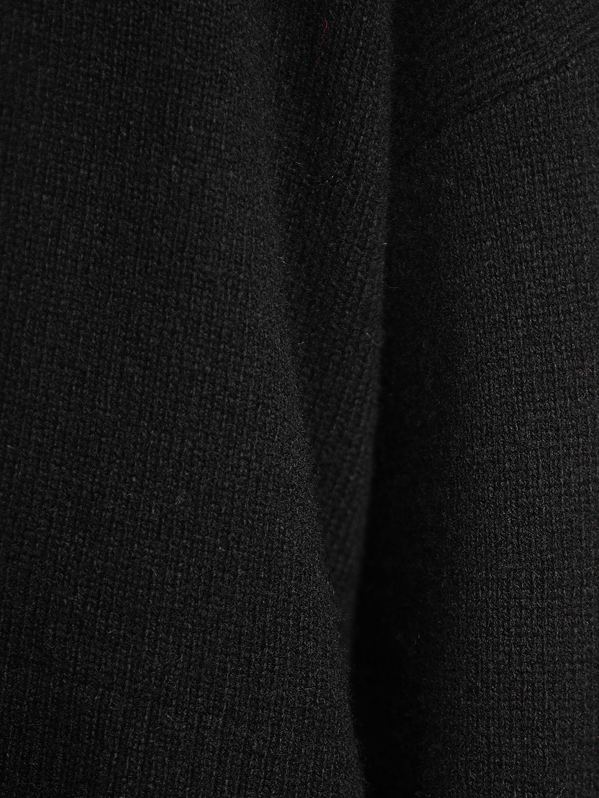 Les Soeurs Sweater Anouk 6. With this sweater, you'll be ready to take on any day. The luxuriously soft fabric feels grea...