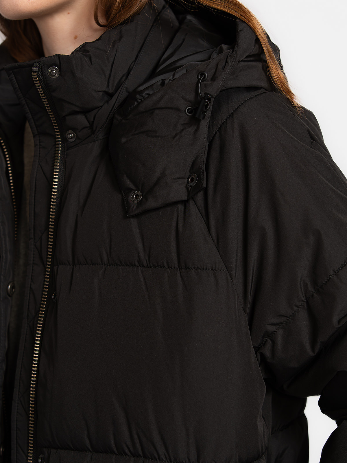 MBYM Long Coat Ela Slit 4. Busy, busy, busy? This versatile jacket keeps up with your hectic life. The quilted fabric kee...