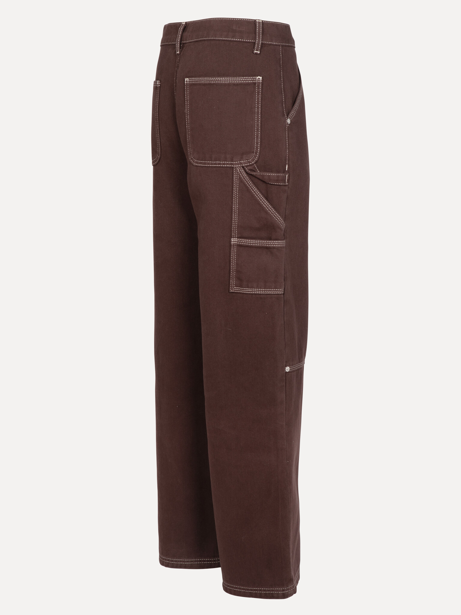 Les Soeurs contrast stitch Trousers Mill 7. Details make the difference. These contrast stitch pants feel sturdy and fami...