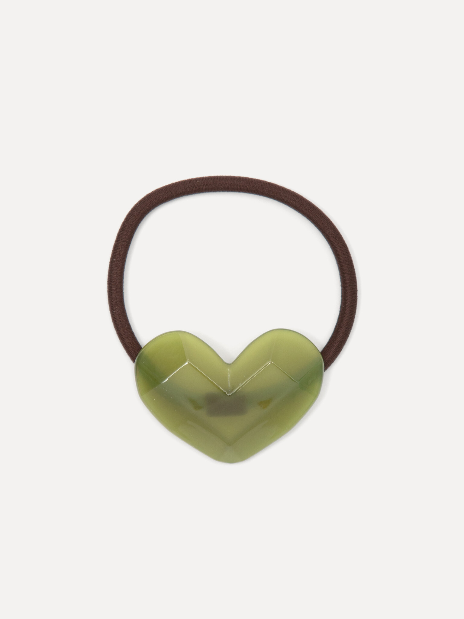 Les Soeurs Haarelastiek resin heart 1. Little love. Dit haarelastiek met hartje geeft je kapsel direct een charmant detai...