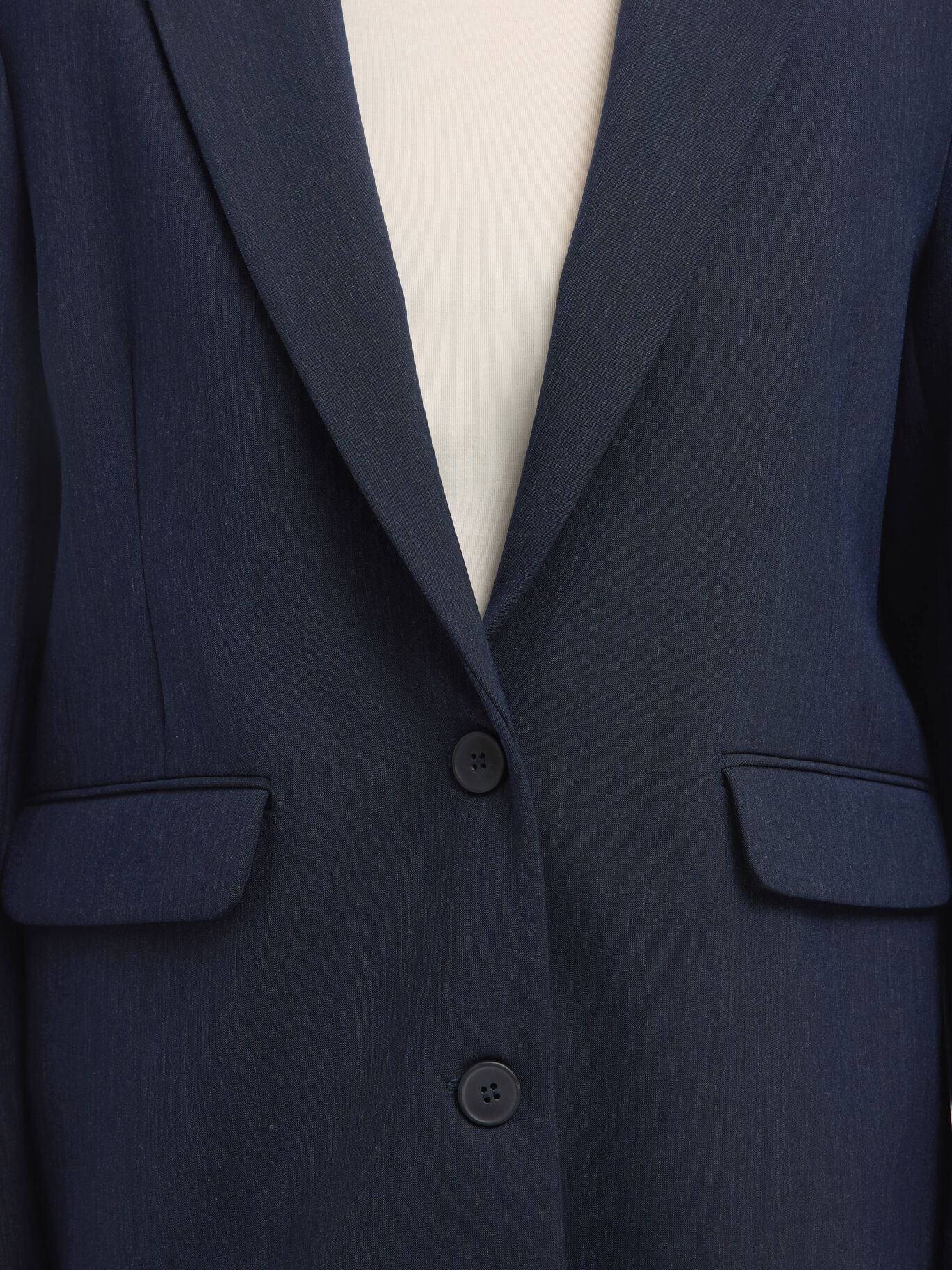 Selected blazer oversize Rita 4. Toujours prêt, toujours vous. Le blazer navy qui vous accompagne en toute simplicité. In...