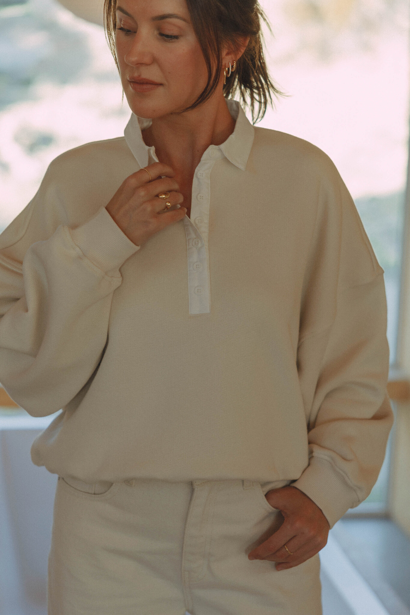 Les Soeurs polokraag sweater Rens 5. Soft layers, calm moments. Deze sweater met polokraag brengt zachtheid en eenvoud sa...