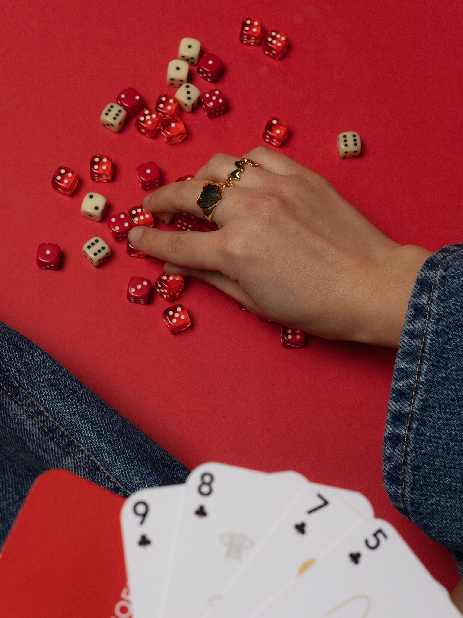 Les Soeurs Ring Claire Hammered Heart 3. All you need is love - maar deze chunky ring mag er ook zijn! Het getextureerde ...