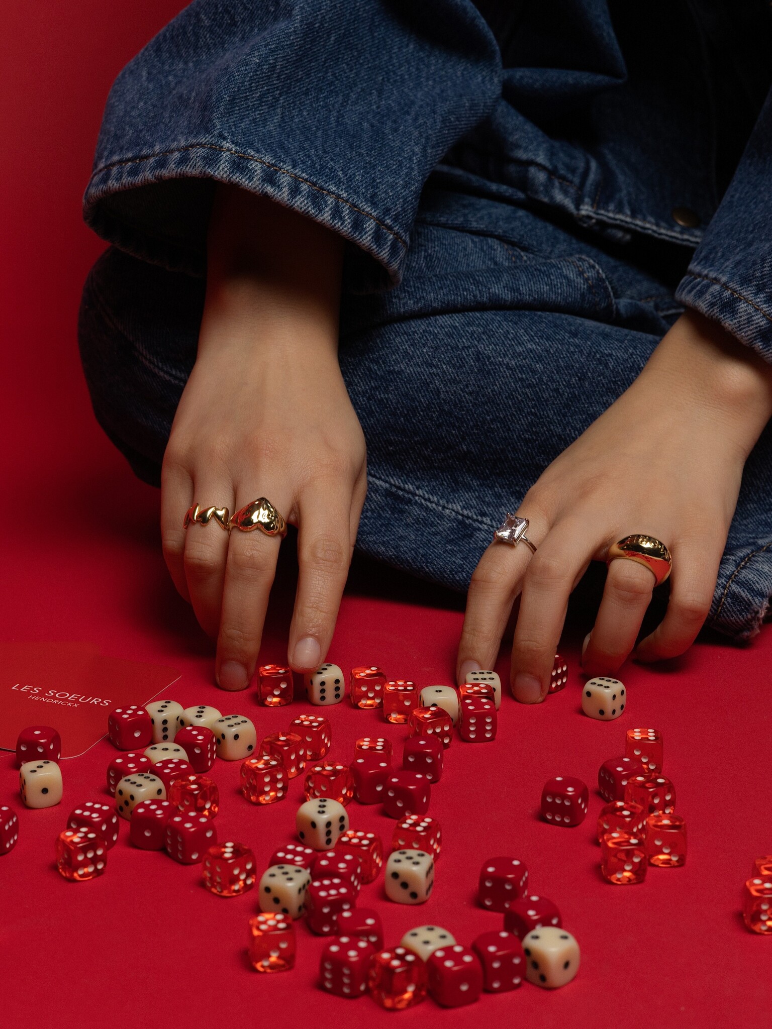 Les Soeurs Bague Claire Dome Amore 3. For all love birds and self lovers: cette bague en or massif parle d'elle-même et e...